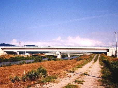 見透川橋